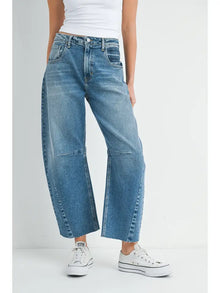  Barrel Jean w/ Seams - Medium Wash