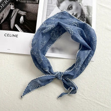  Triangle scarves