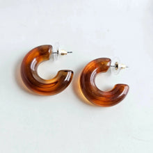  Chloe Hoops