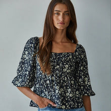  Floral Square Neck Top