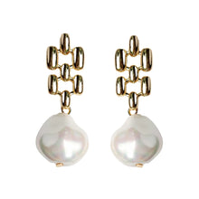  Vintage Honeycomb Pearl Drop Earrings