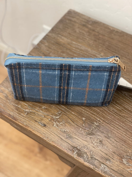 Riley Plaid 3 Compartment Crossbody/Wristlet